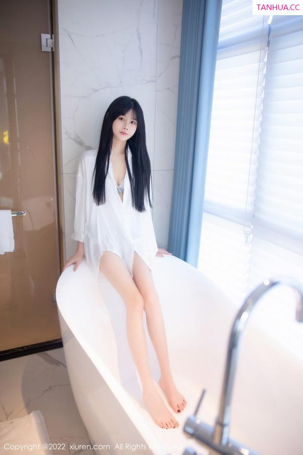 77qiqi  [XiuRen]高清写真图 2022.11.25 No.5909 77qiqi 浴缸美腿第5张图片
